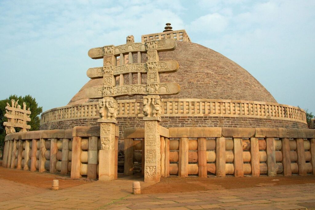 Dinasti Maurya